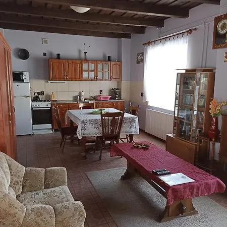 Διαμέρισμα Ginkgo